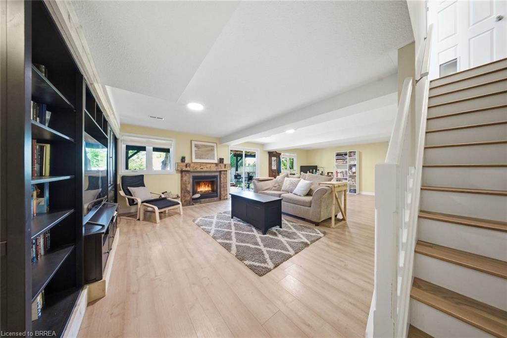 18 Bricker Court