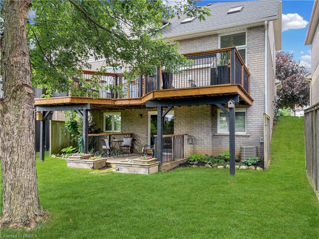 18 Bricker Court