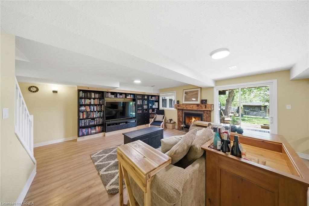 18 Bricker Court