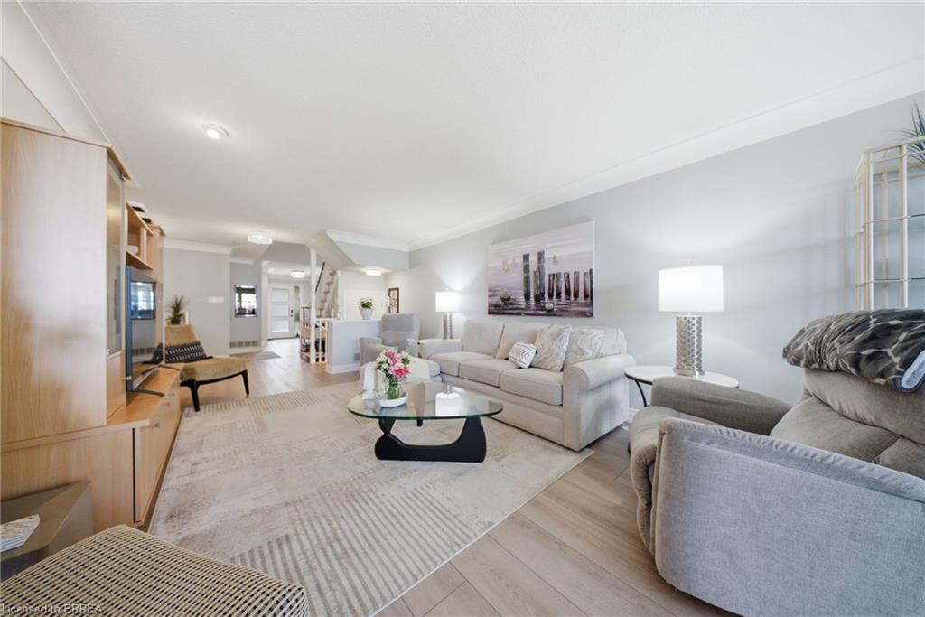 23 Edgewater Drive