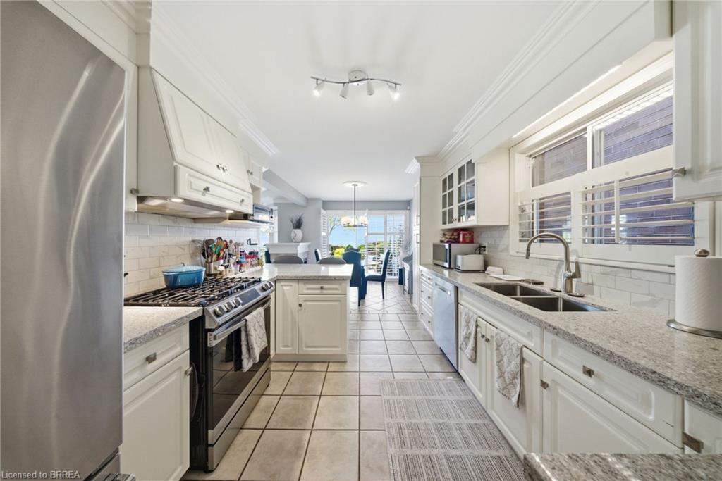 23 Edgewater Drive