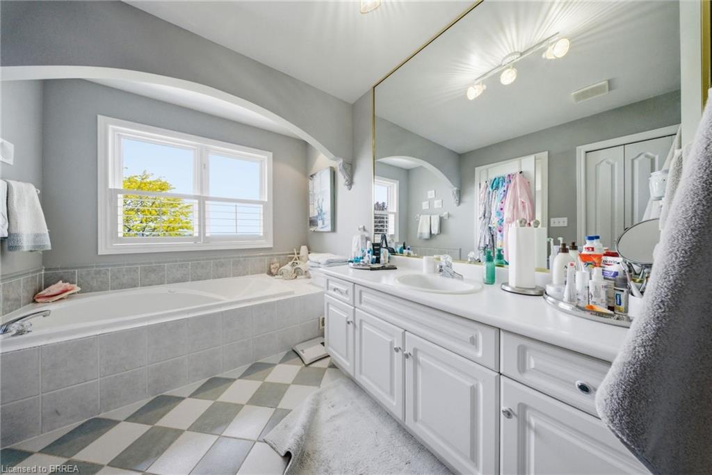 23 Edgewater Drive