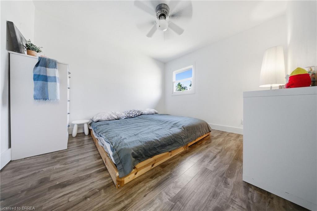 2500 Pinegrove Road