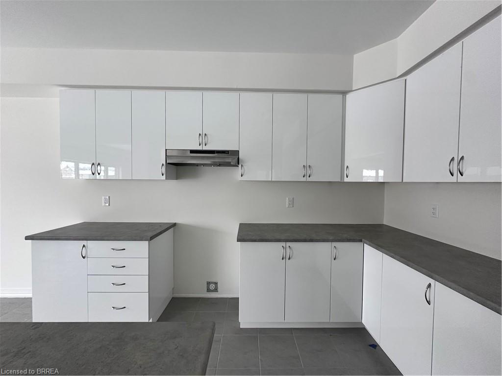 26 Mckernan Avenue Unit: UPPER