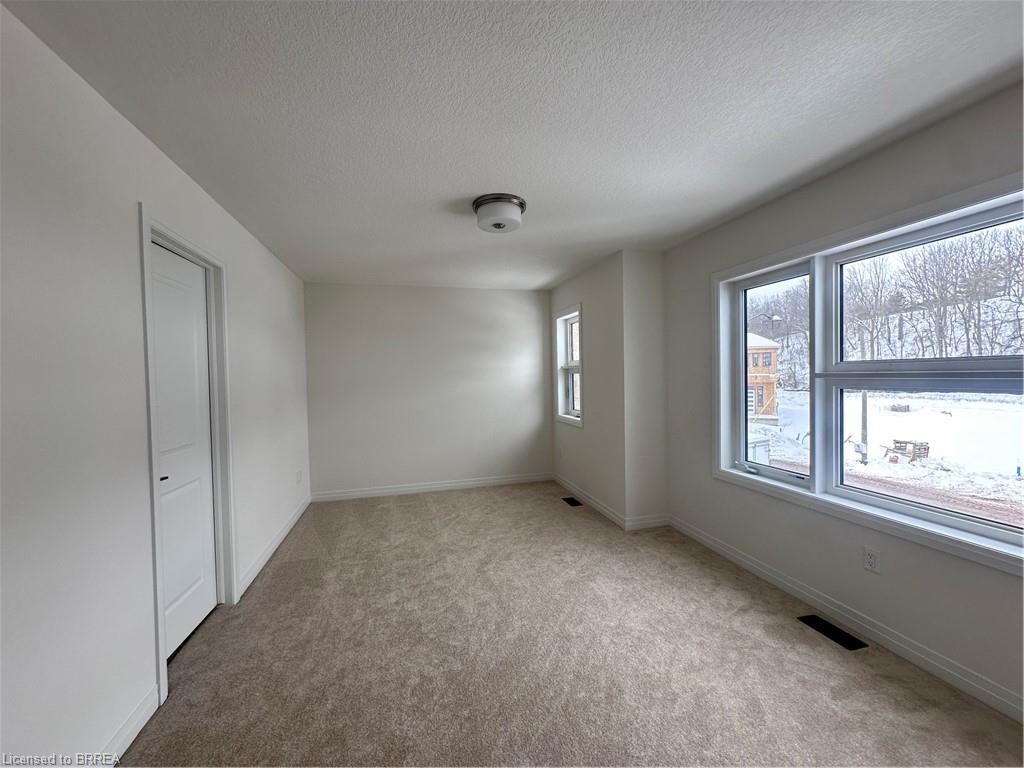 26 Mckernan Avenue Unit: UPPER