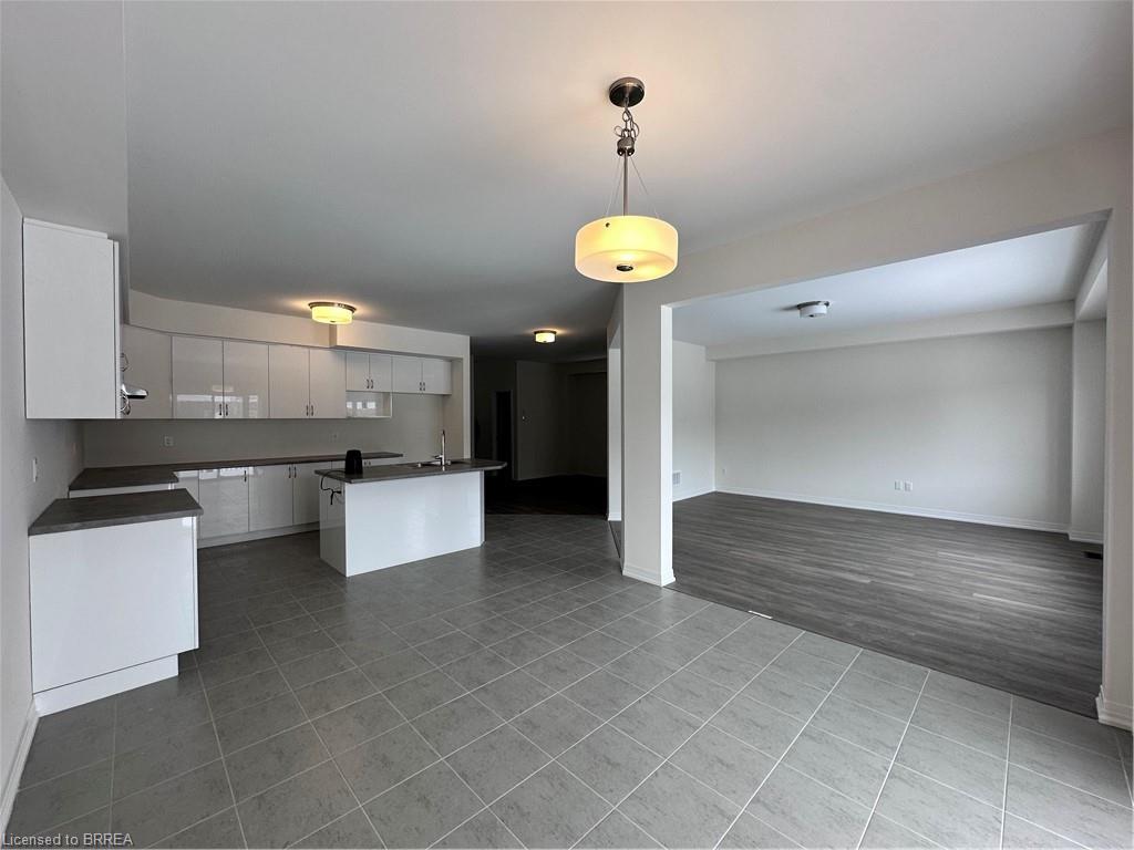 26 Mckernan Avenue Unit: UPPER