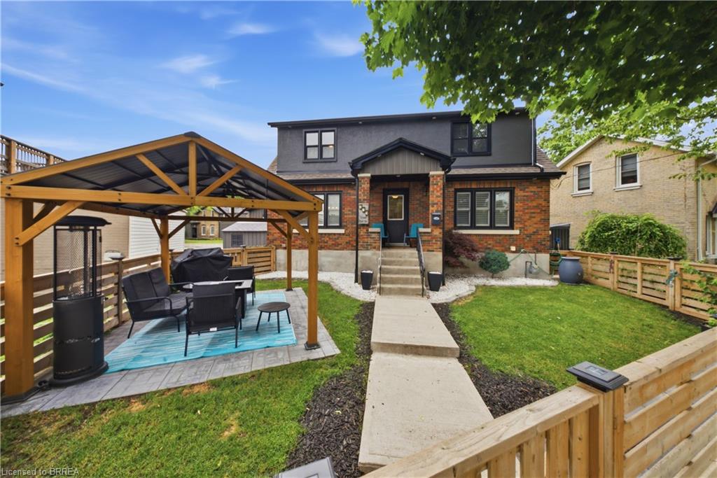 175 Grand River Avenue