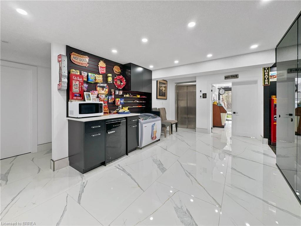 19 Zavarella Court