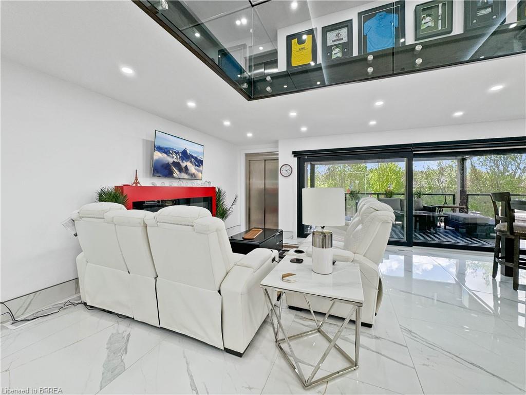 19 Zavarella Court
