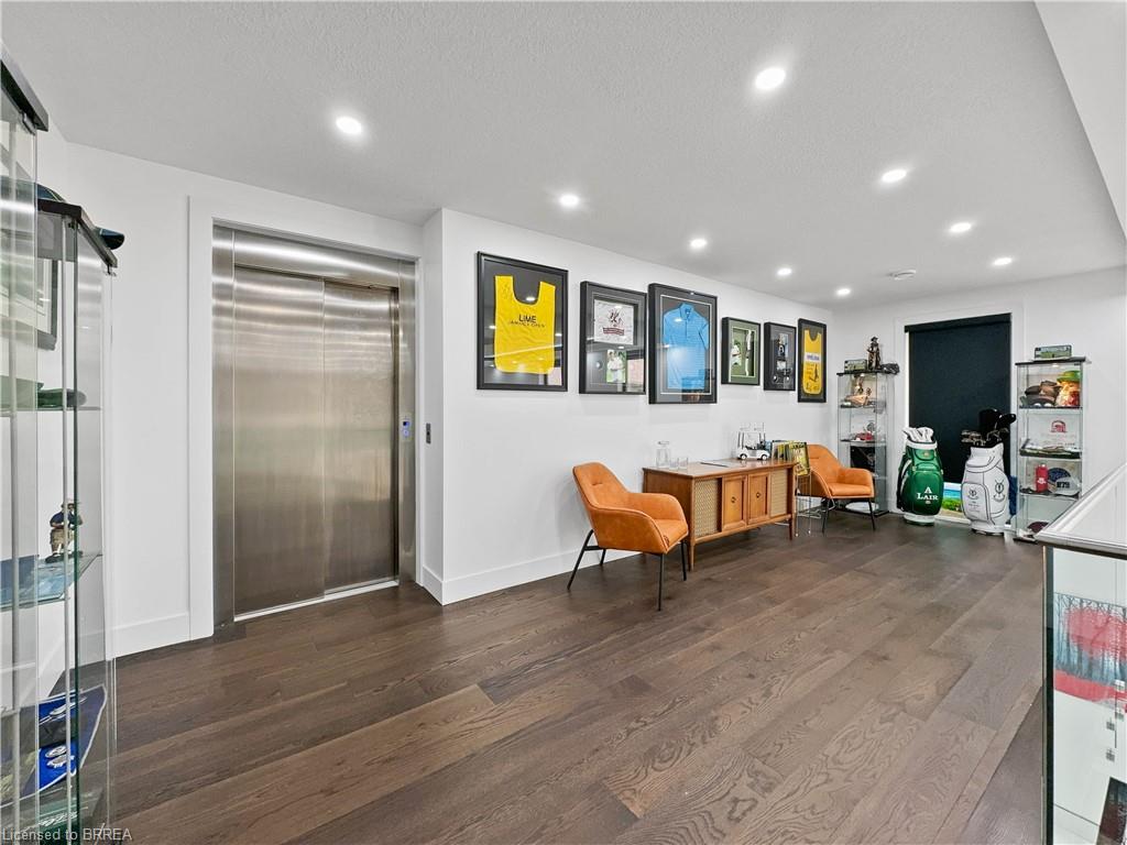 19 Zavarella Court