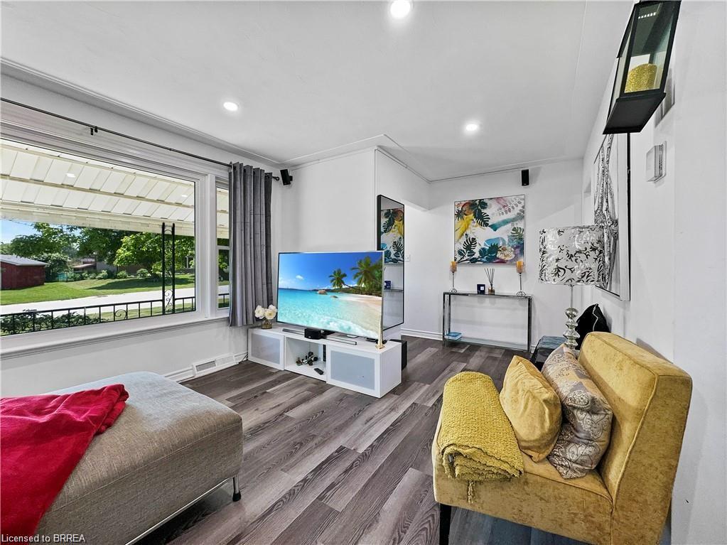 3 Westview Avenue