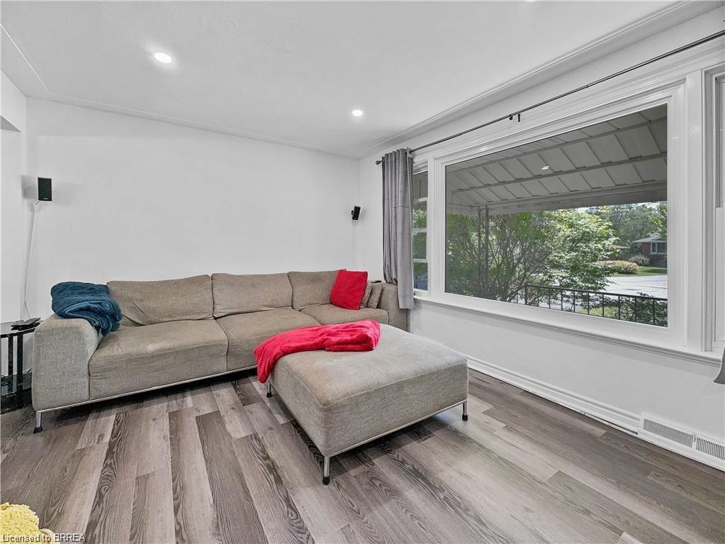 3 Westview Avenue