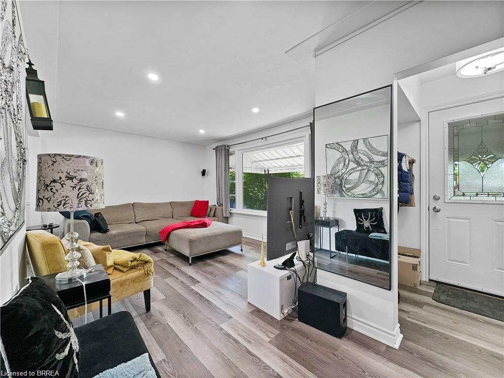 3 Westview Avenue