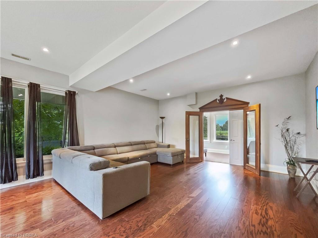 138 Cockshutt Road