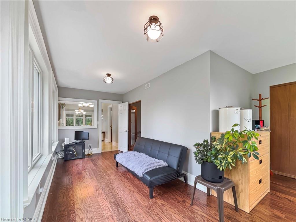 138 Cockshutt Road