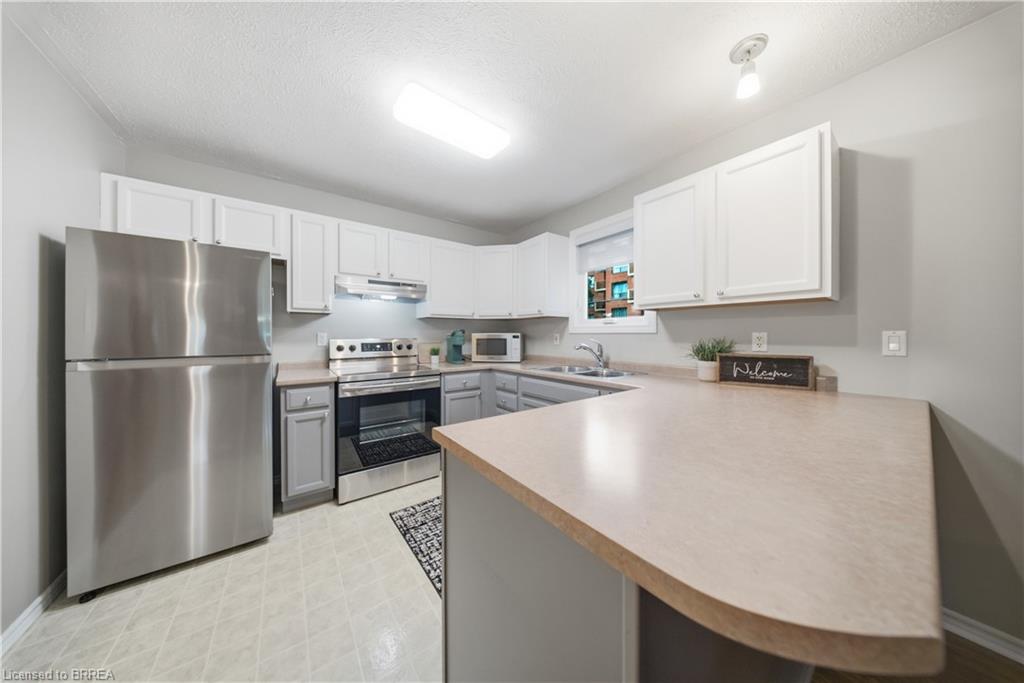 4-58 Waterloo Street Unit: 4