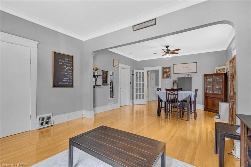 15 Salisbury Avenue