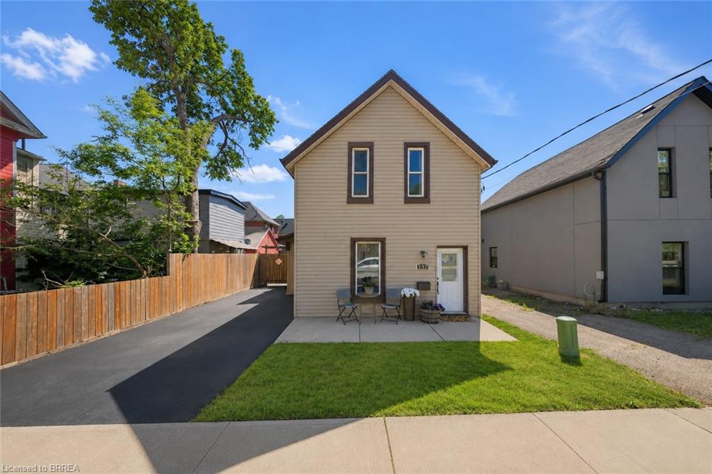 137 Brock Street