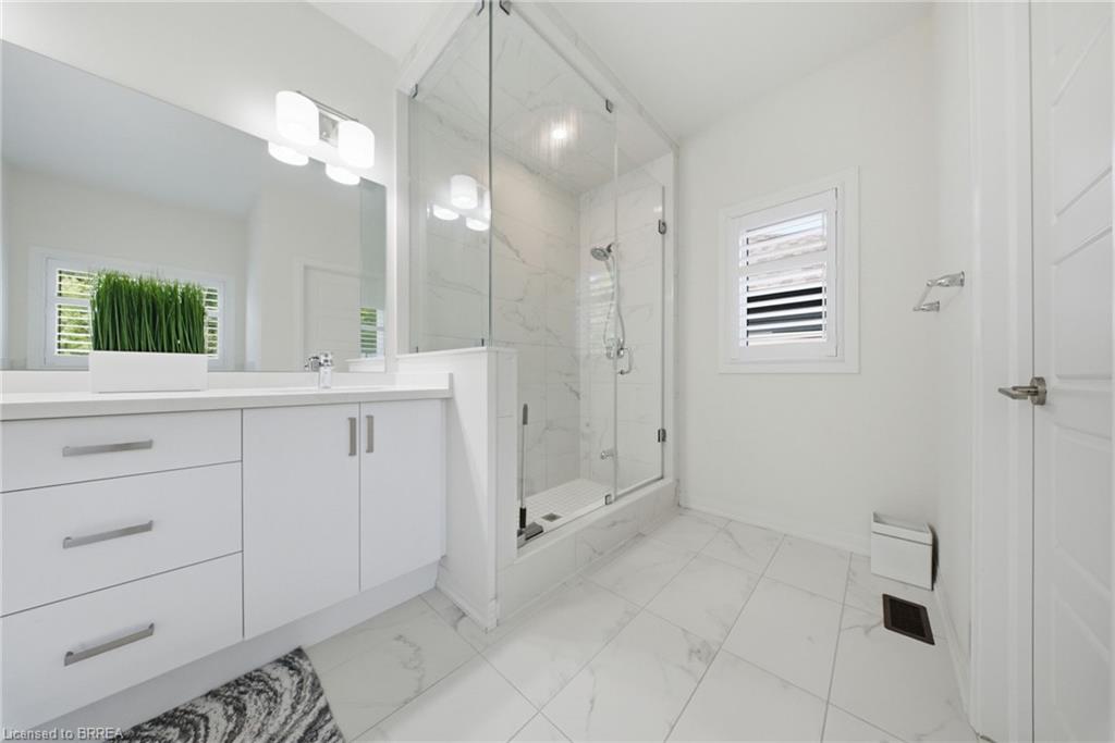 67 Macklin Street