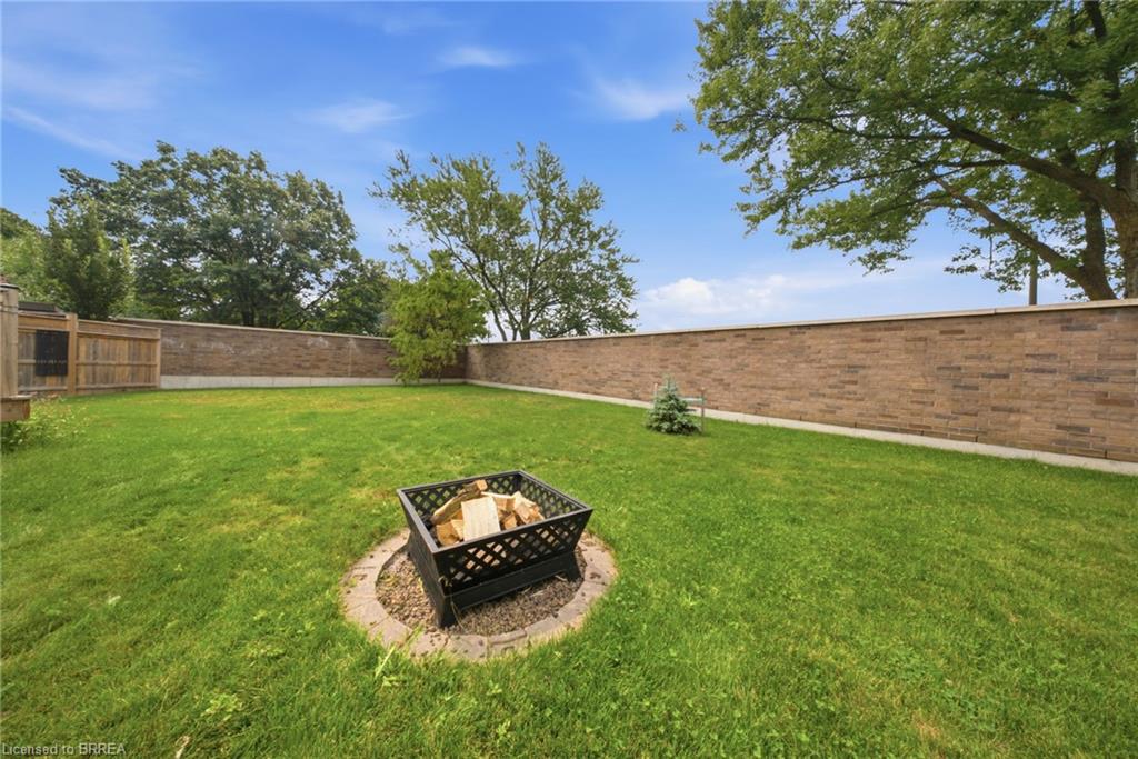 14 Ridgewood Court
