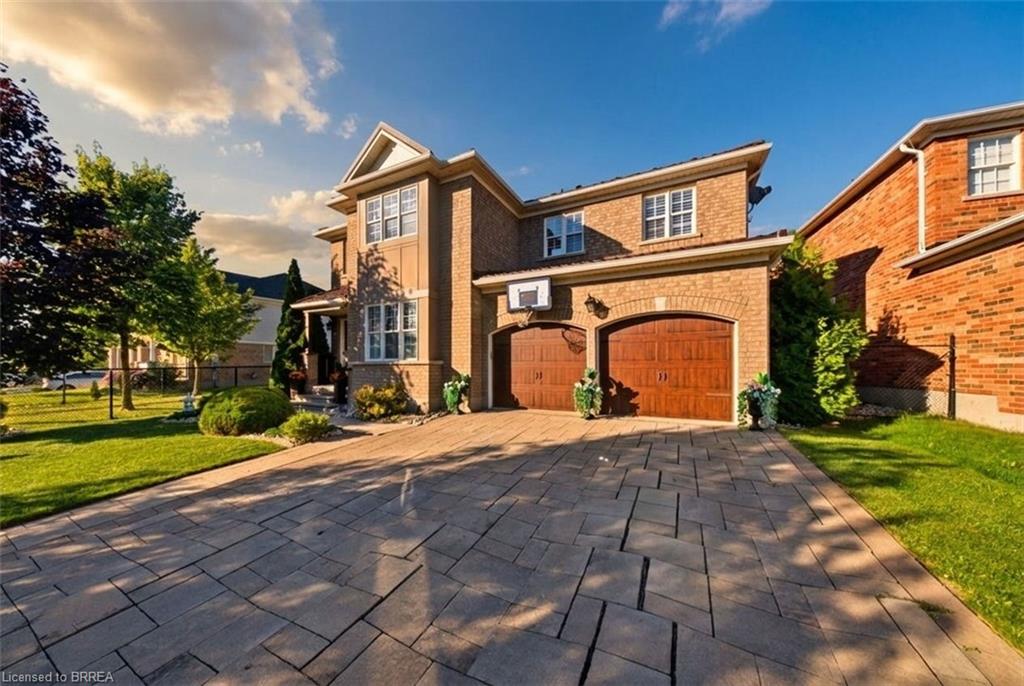 75 Hunter Way