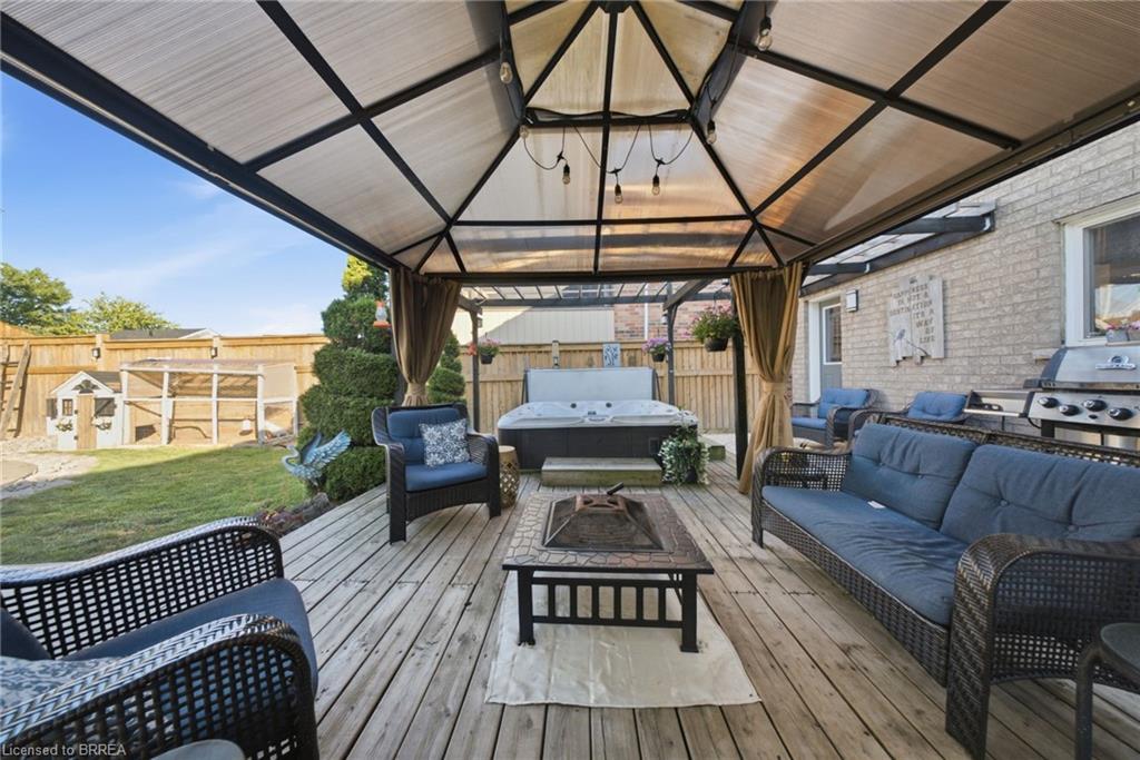75 Hunter Way