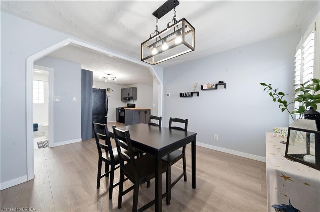 49 Seventh Avenue