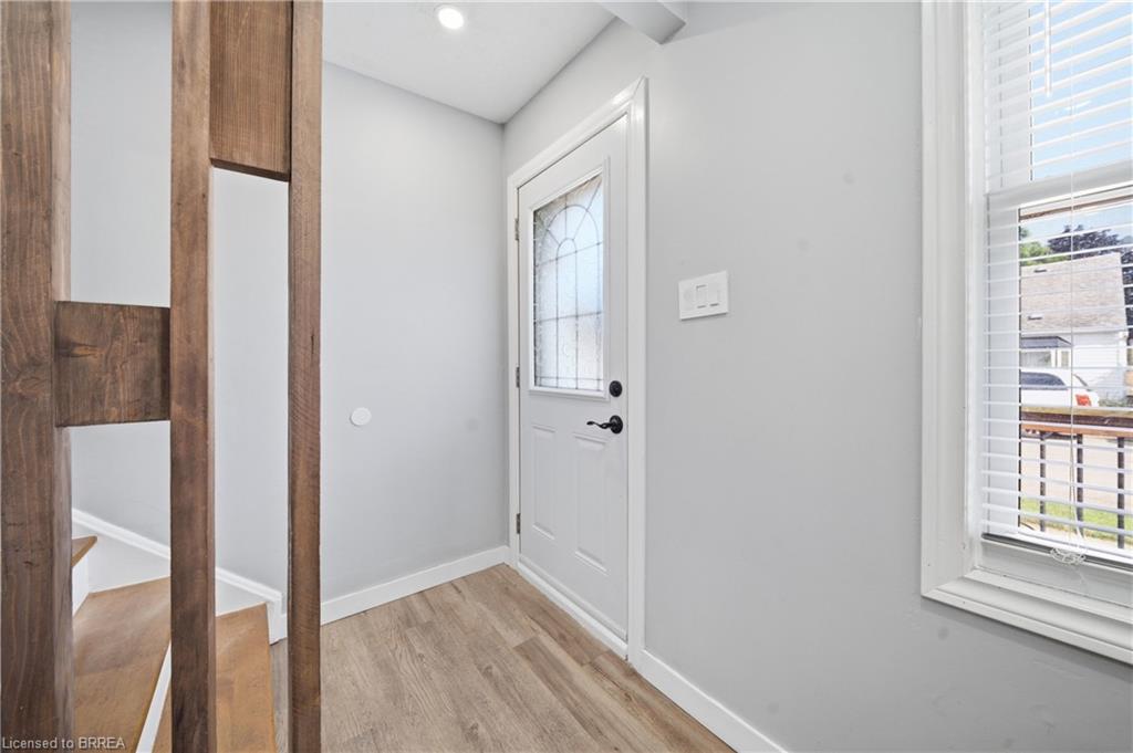 49 Seventh Avenue
