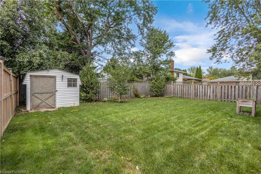 79 Hobart Crescent