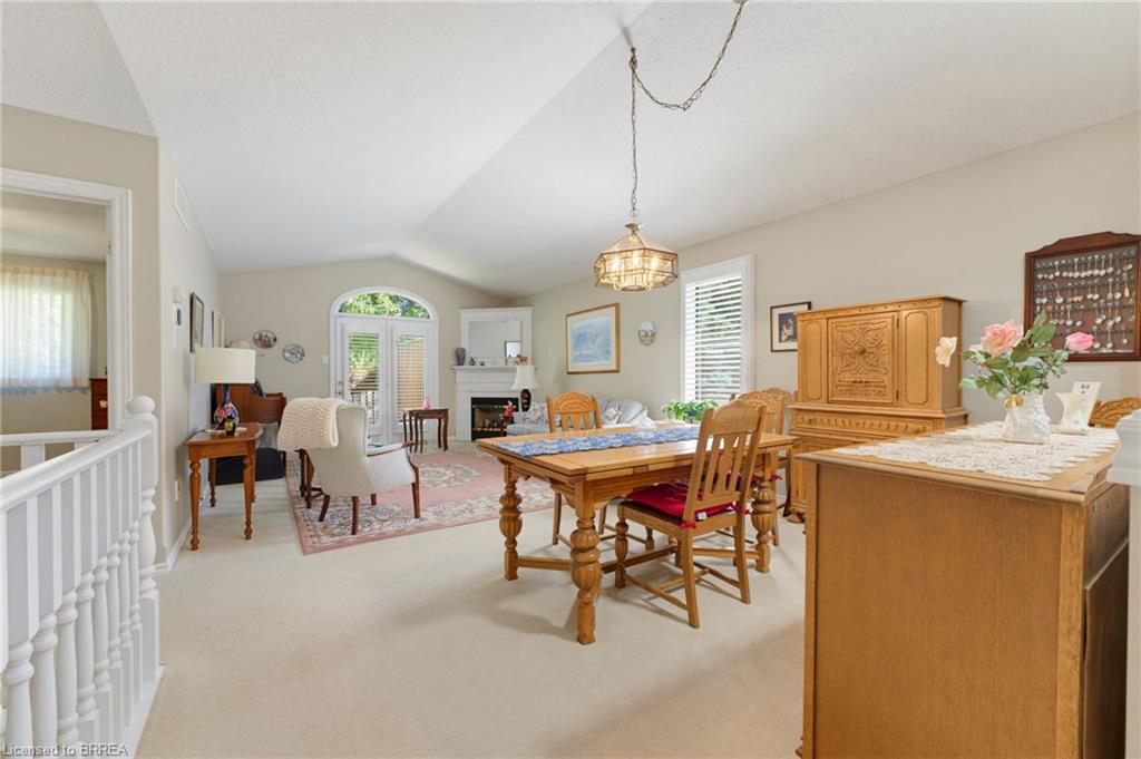 9-73 Morton Avenue W Unit: 9