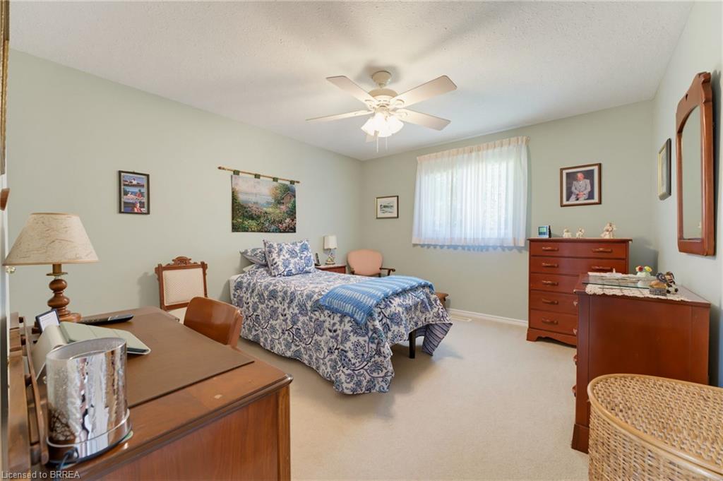 9-73 Morton Avenue W Unit: 9