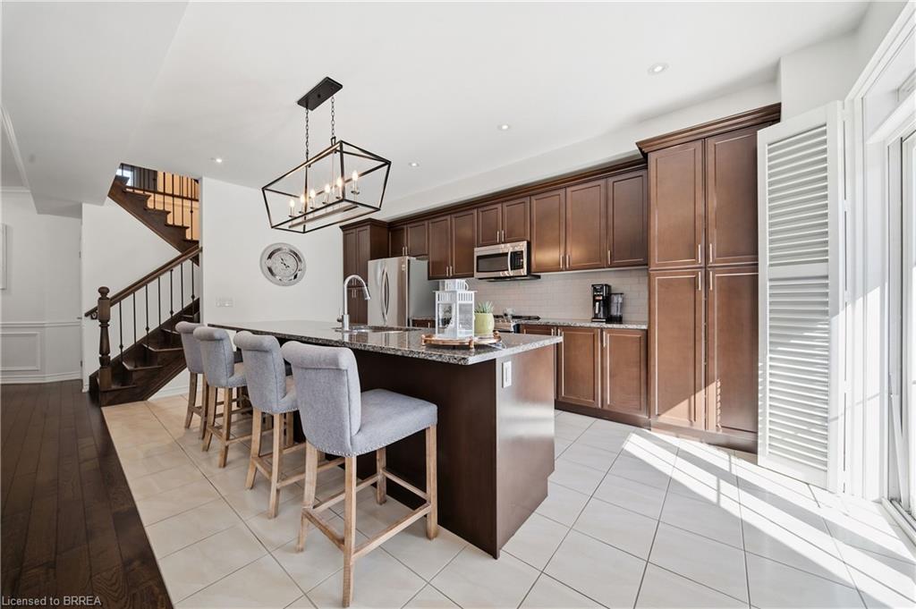 11-80 Willow Street Unit: 11