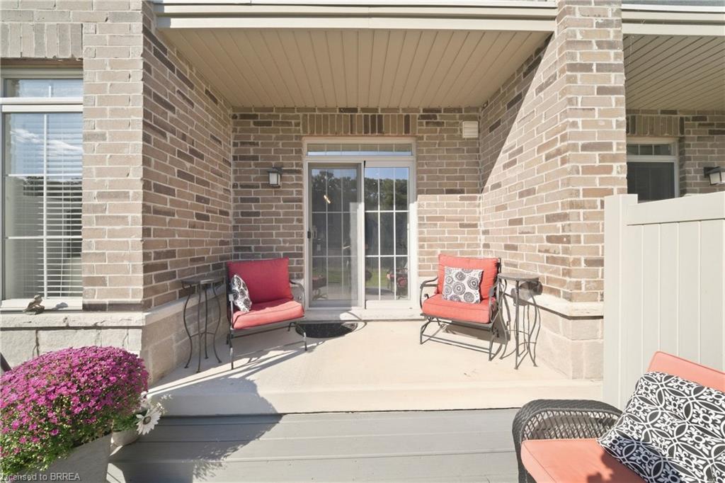 11-80 Willow Street Unit: 11
