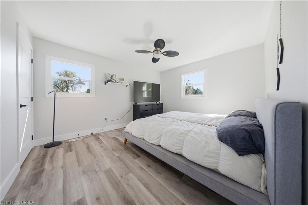 2500 Pinegrove Road