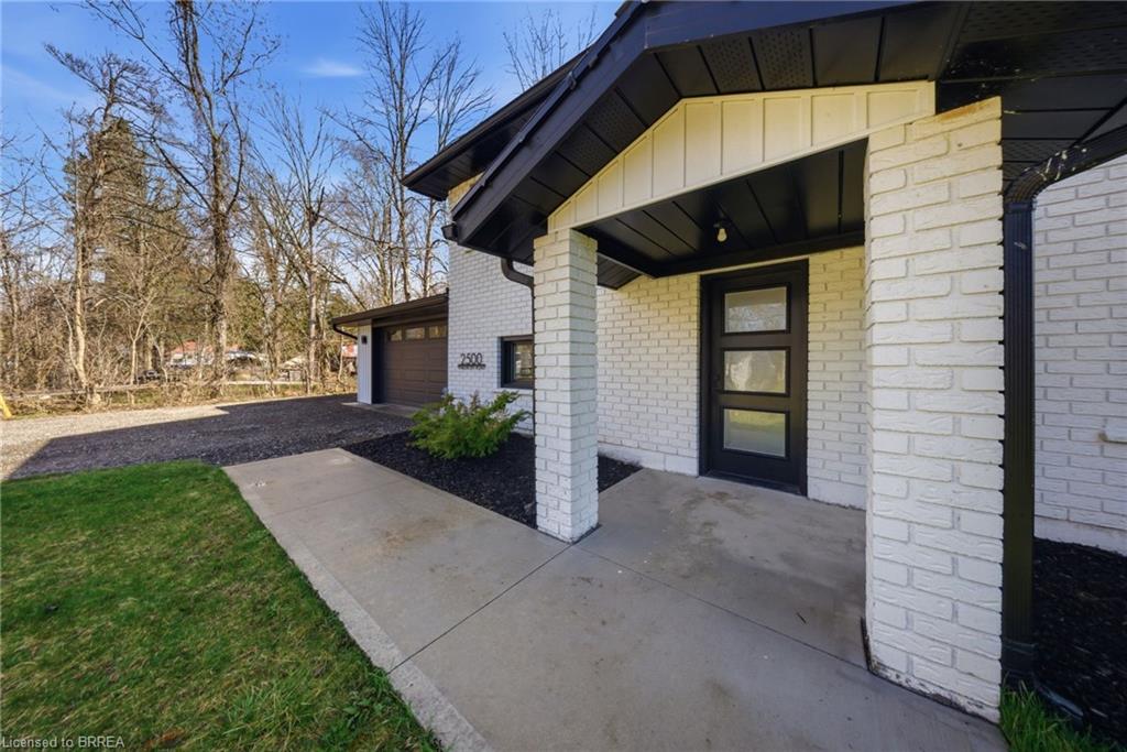 2500 Pinegrove Road