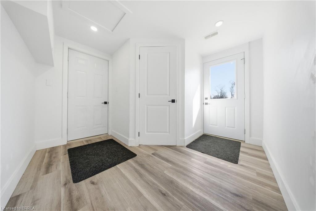 2500 Pinegrove Road