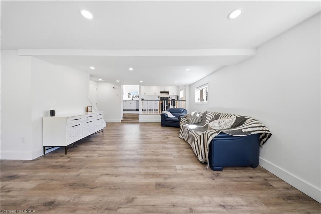 2500 Pinegrove Road
