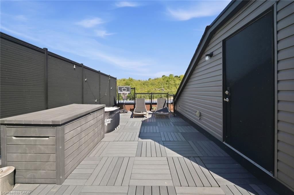 34-2 Willow Street Unit: 34