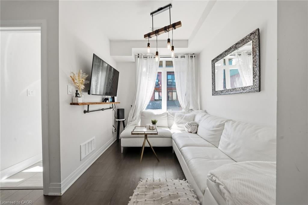 34-2 Willow Street Unit: 34