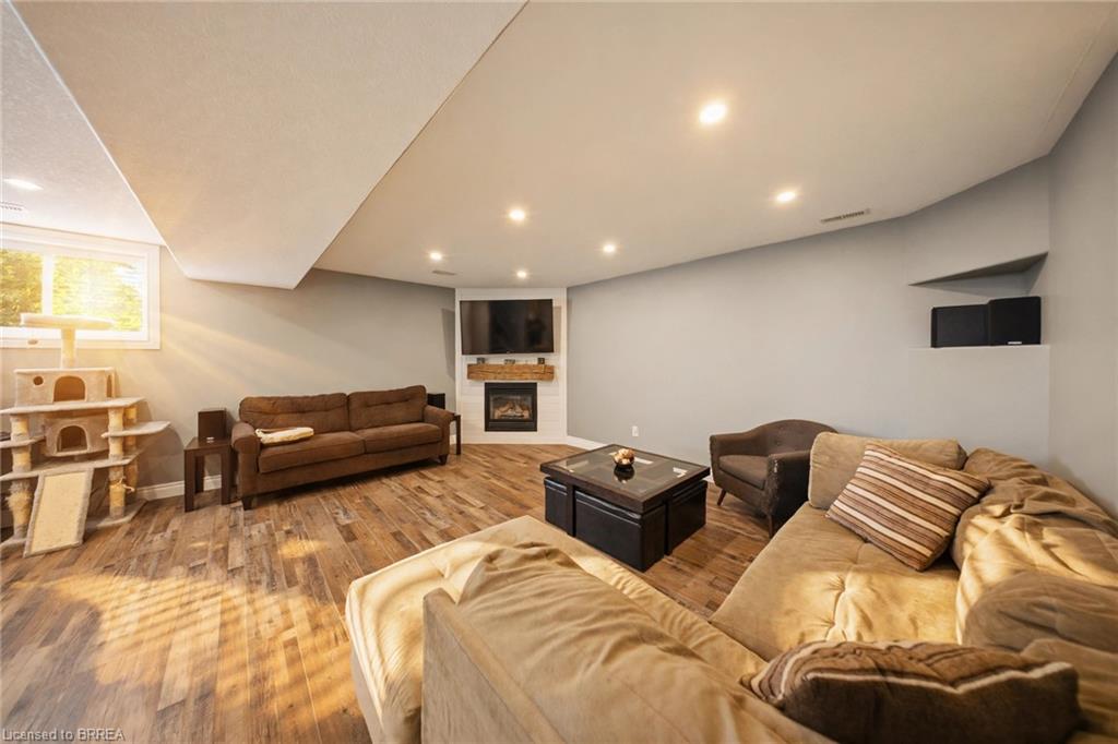 5 Mission Road