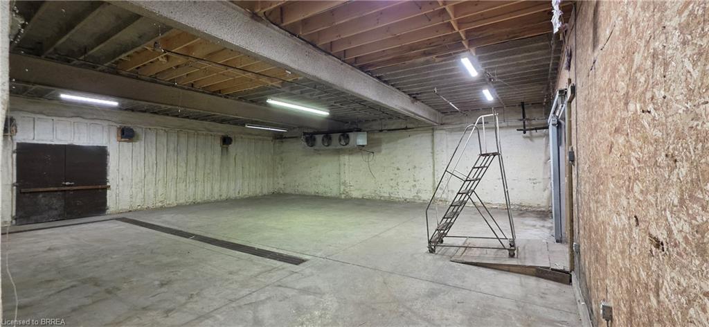 4-112 Grey Street Unit: 4