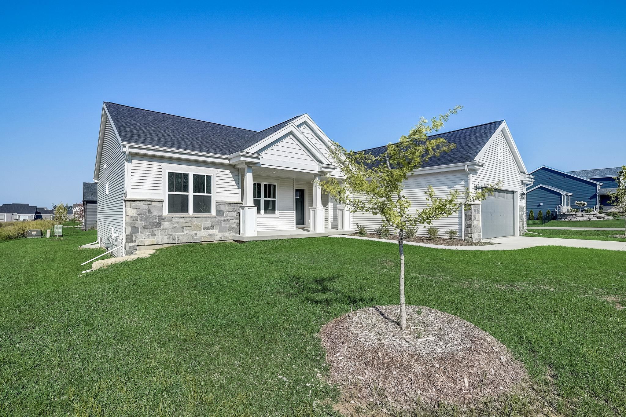 6655 Royal View Drive