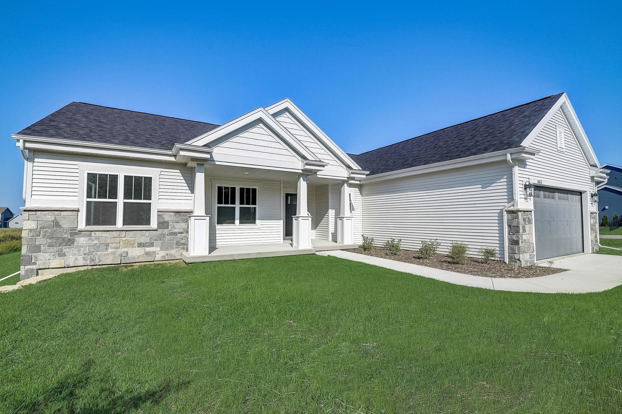 6655 Royal View Drive