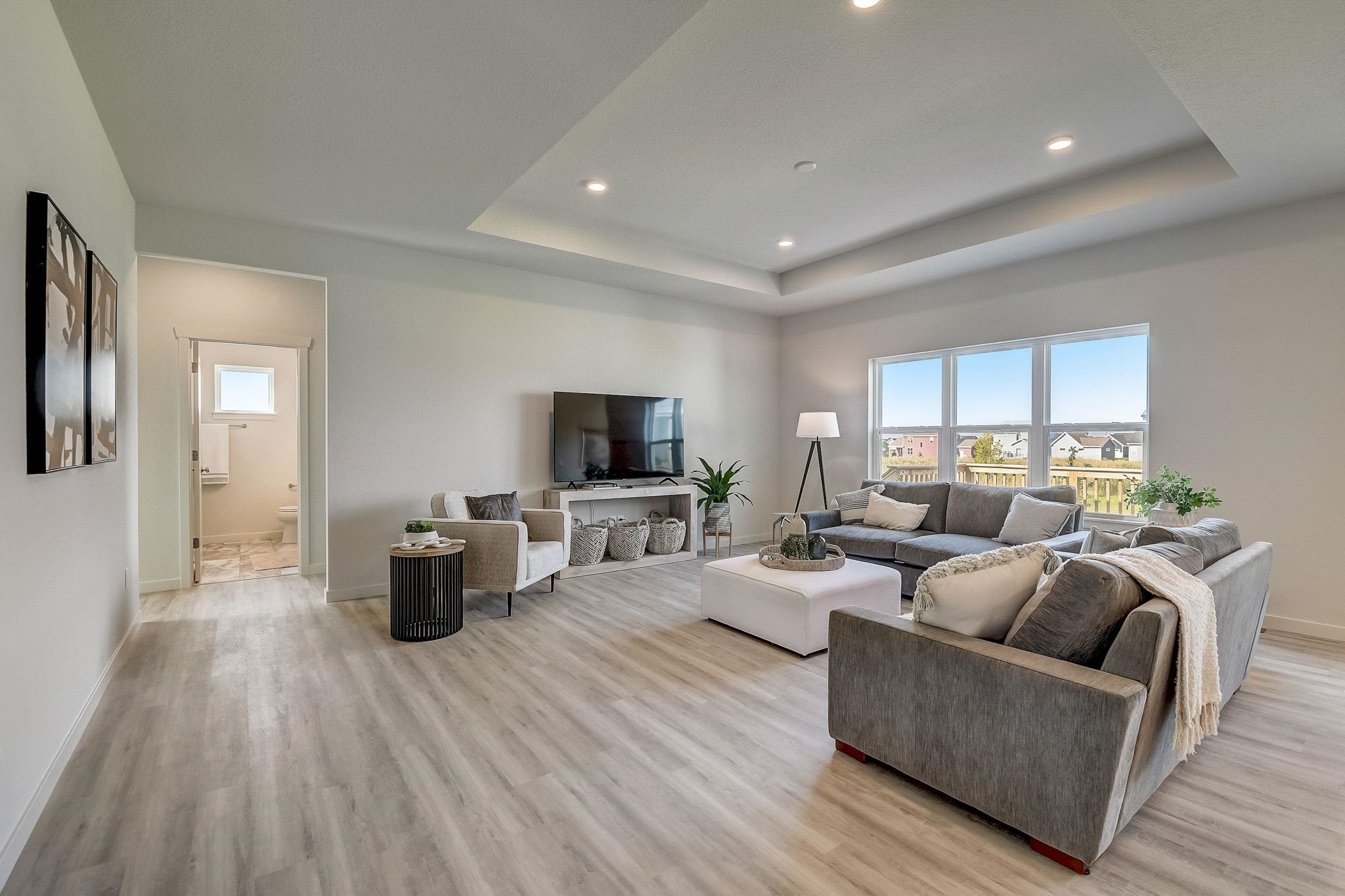 6655 Royal View Drive