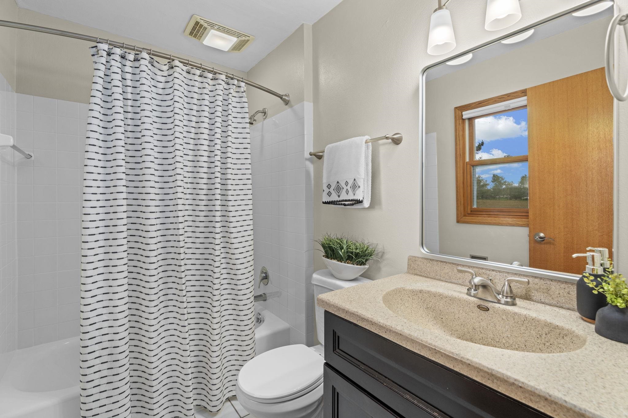 6711 Prairie View Drive