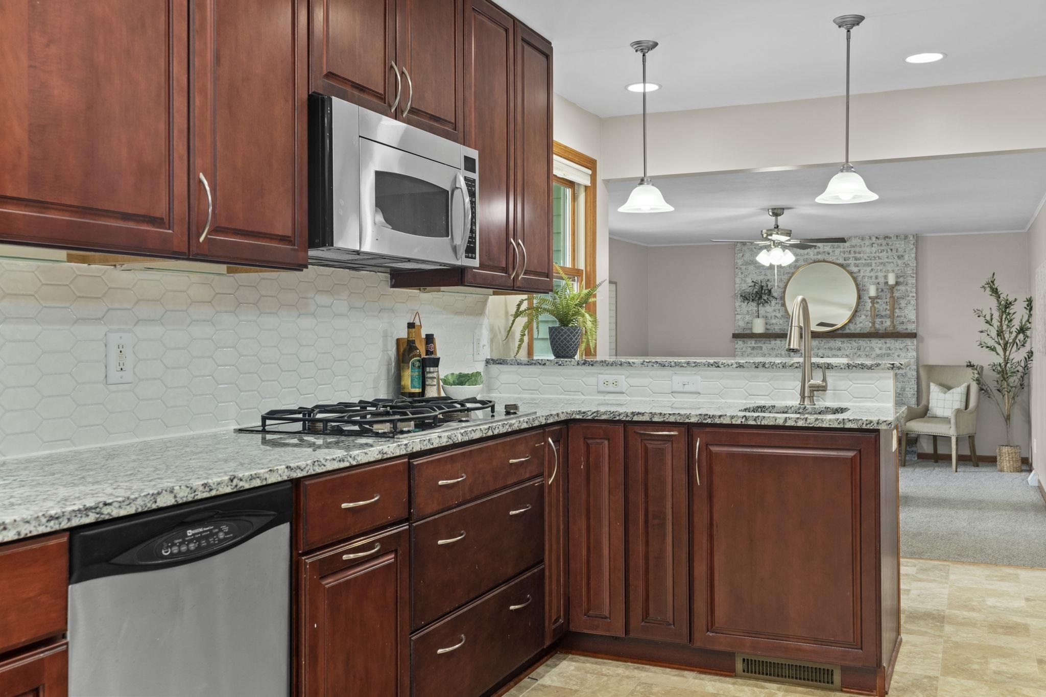 6711 Prairie View Drive