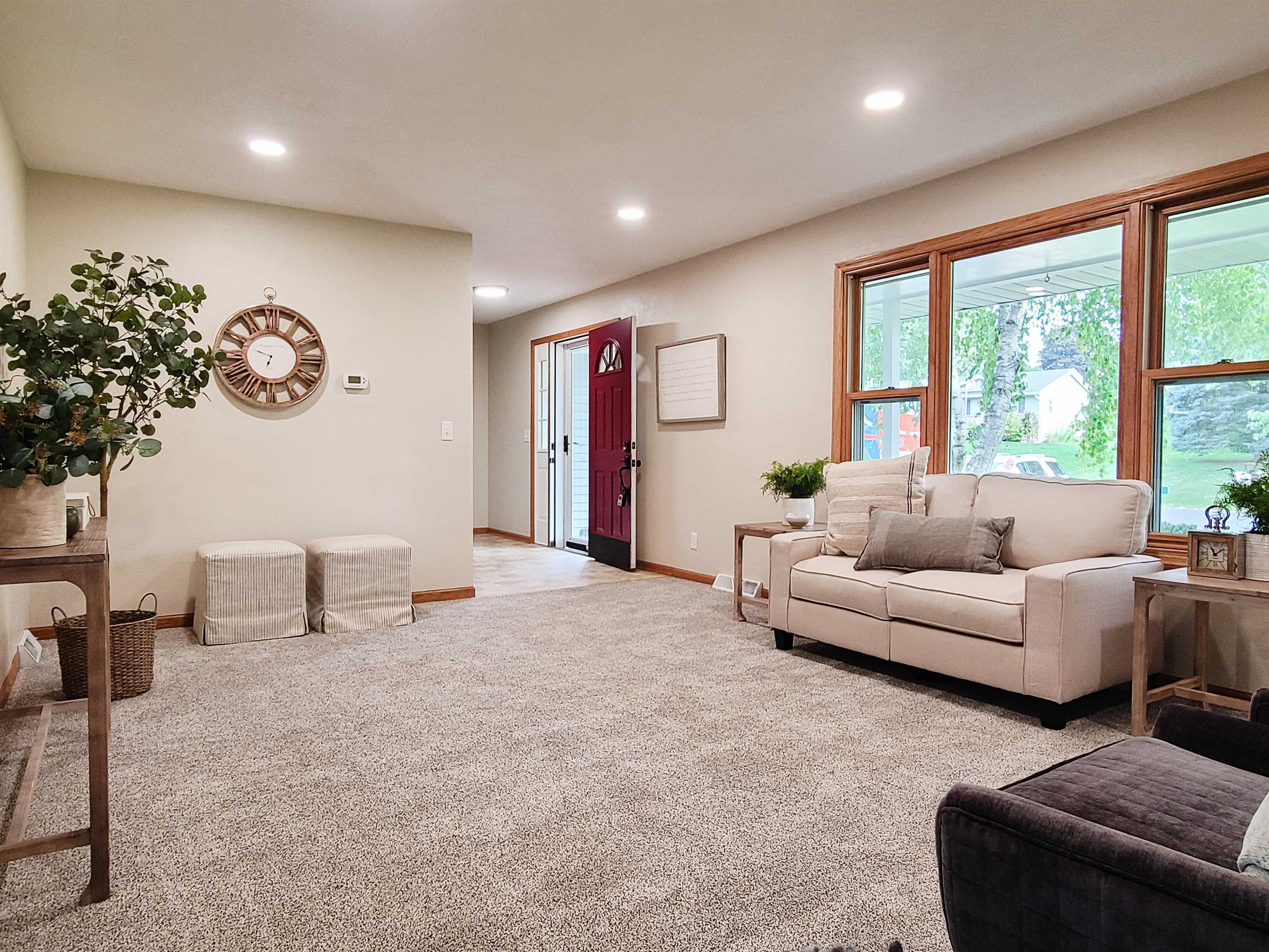 6711 Prairie View Drive