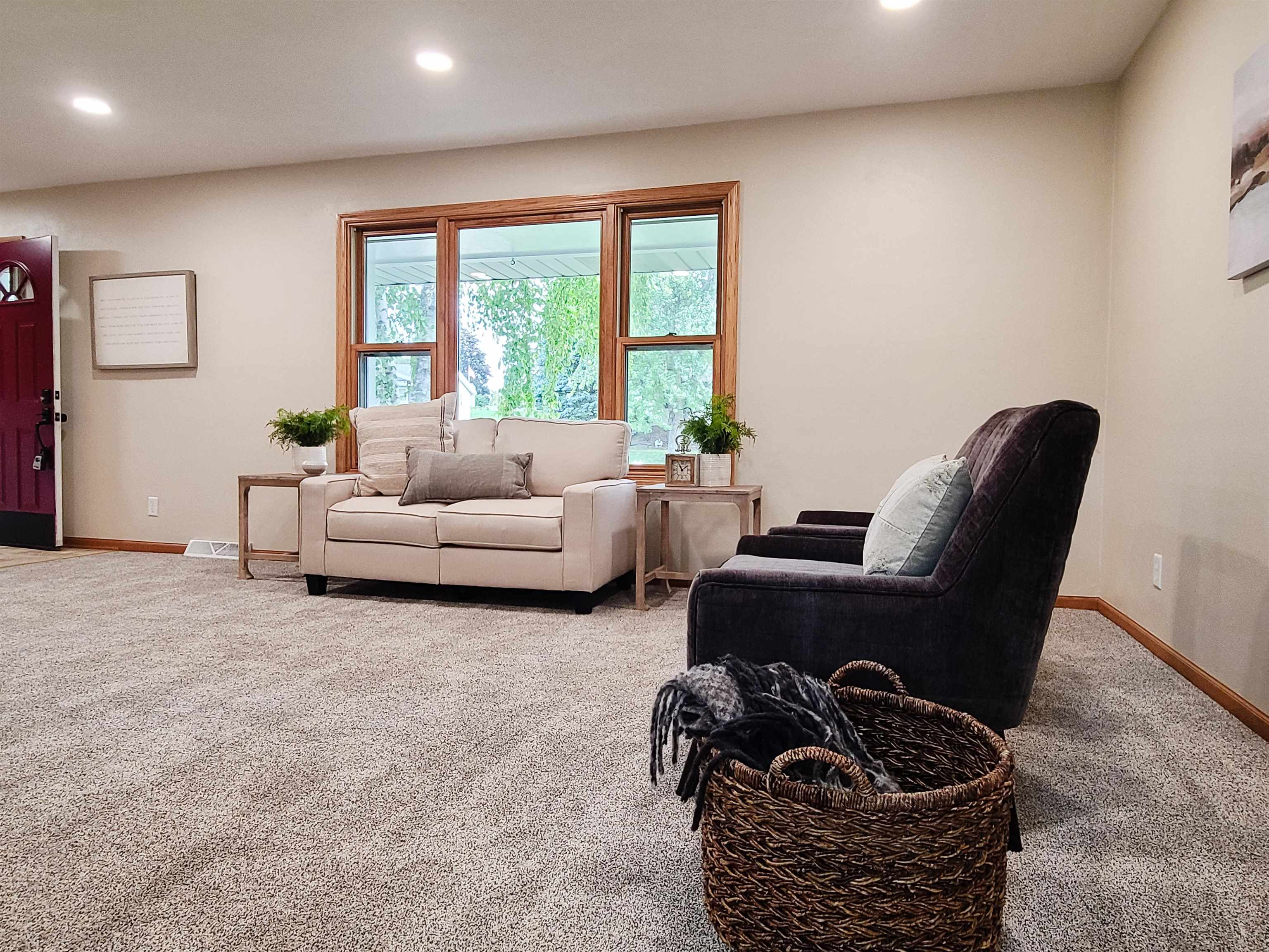 6711 Prairie View Drive