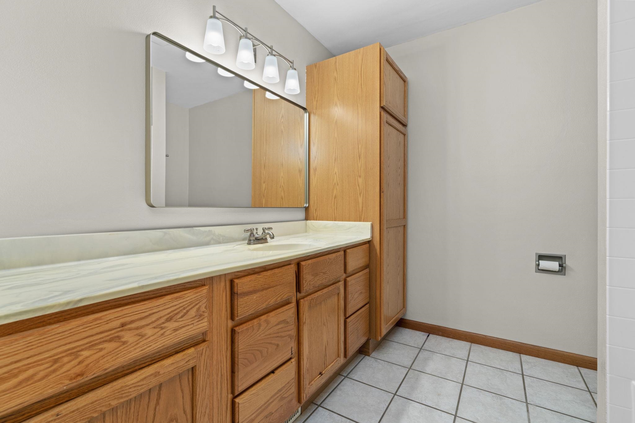 6711 Prairie View Drive