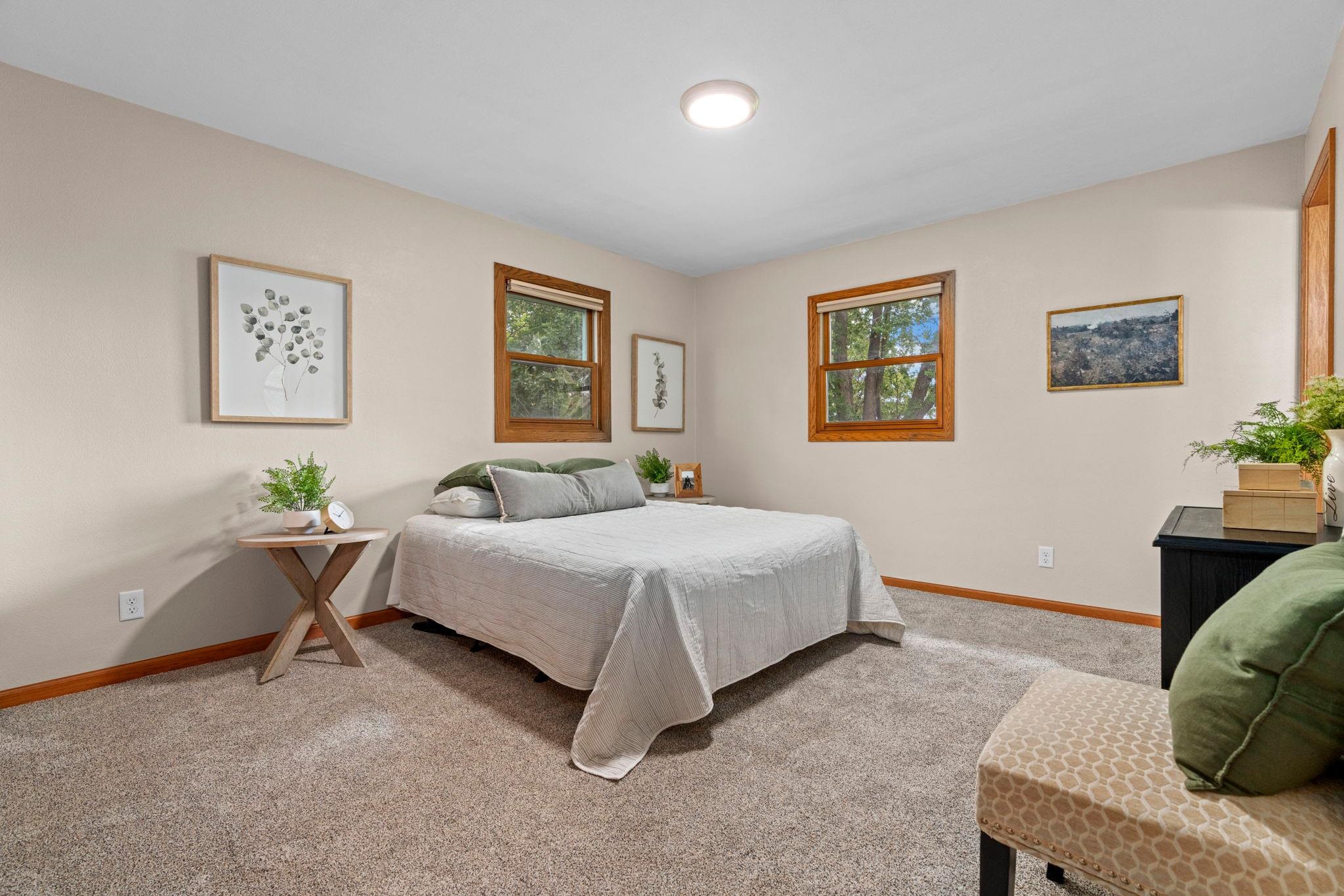 6711 Prairie View Drive